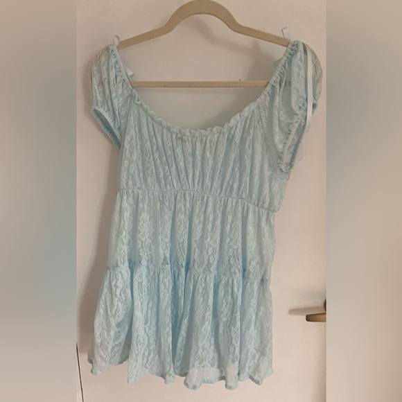 Kimchi blue ashleigh sheer lace top with rosettes - Picture 6 of 7